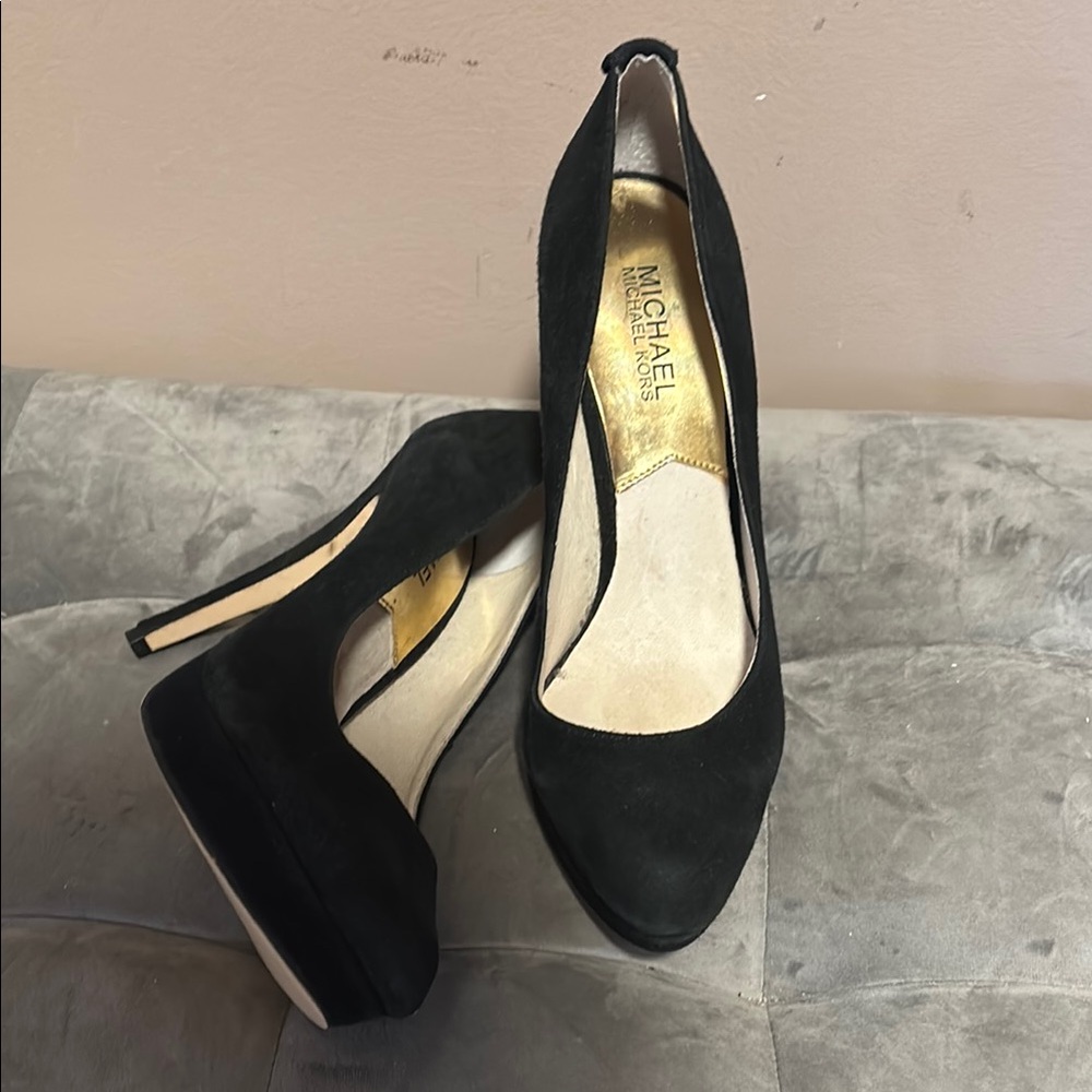 Michael Kors Elegant Black Suede Heels
